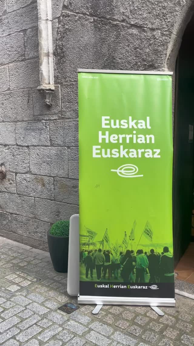 Instagram post from ehe.bizii. This post is in position 3.